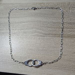 Vintage Y2k Elegant Silver Chain Necklace W Handcuffs 💫
